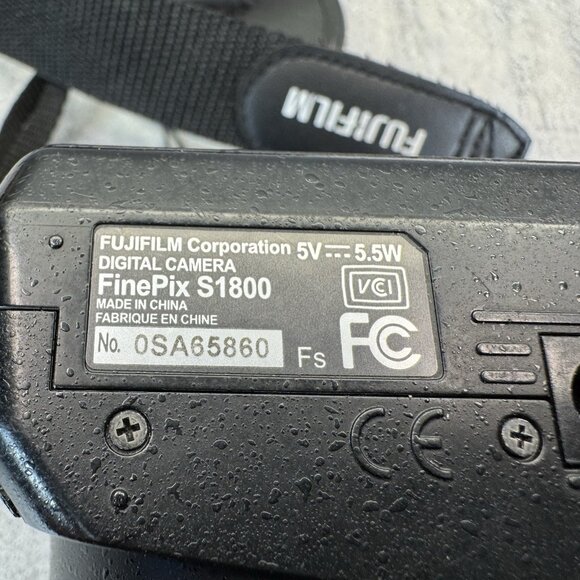 Fujifilm Finepix S1800 Digital 12 Megapixel Black Camera-TESTED - Picture 11 of 16